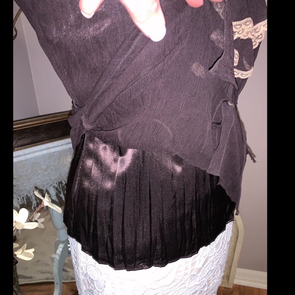Silk Ruffled Blouse - Picture 7 of 8